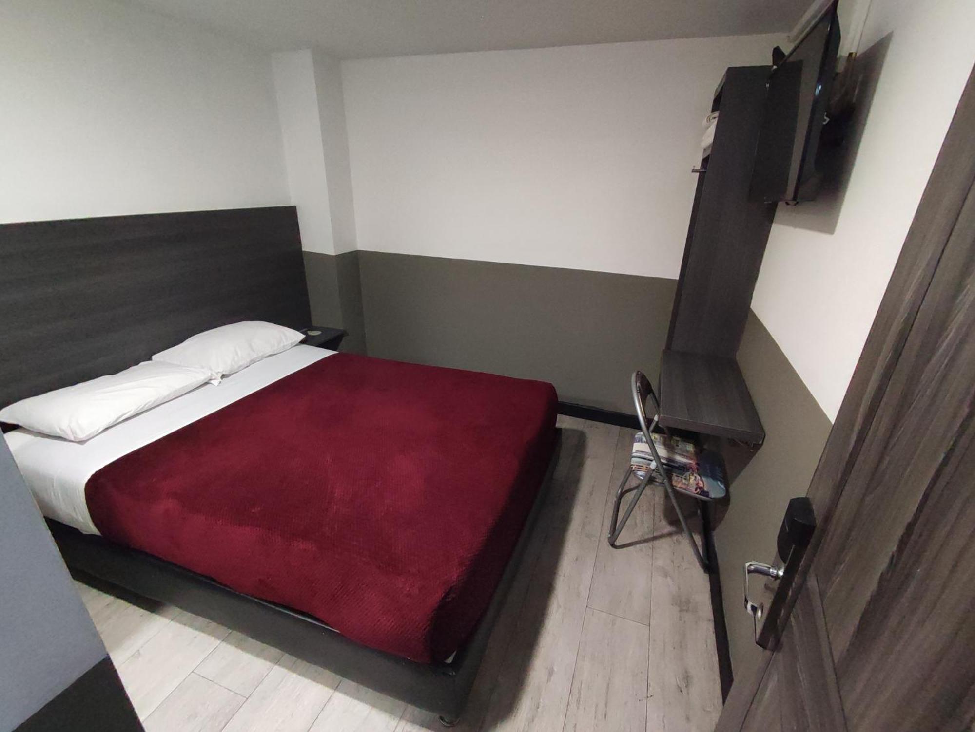 Hotel Express 53 — Photos 1